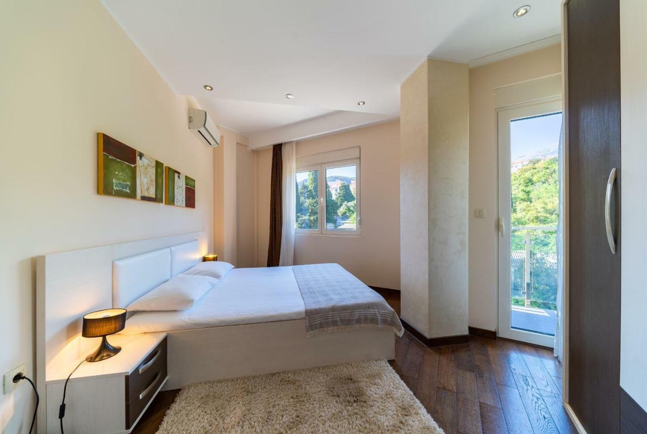 Apartments Crystall Budva Eksteriør bilde