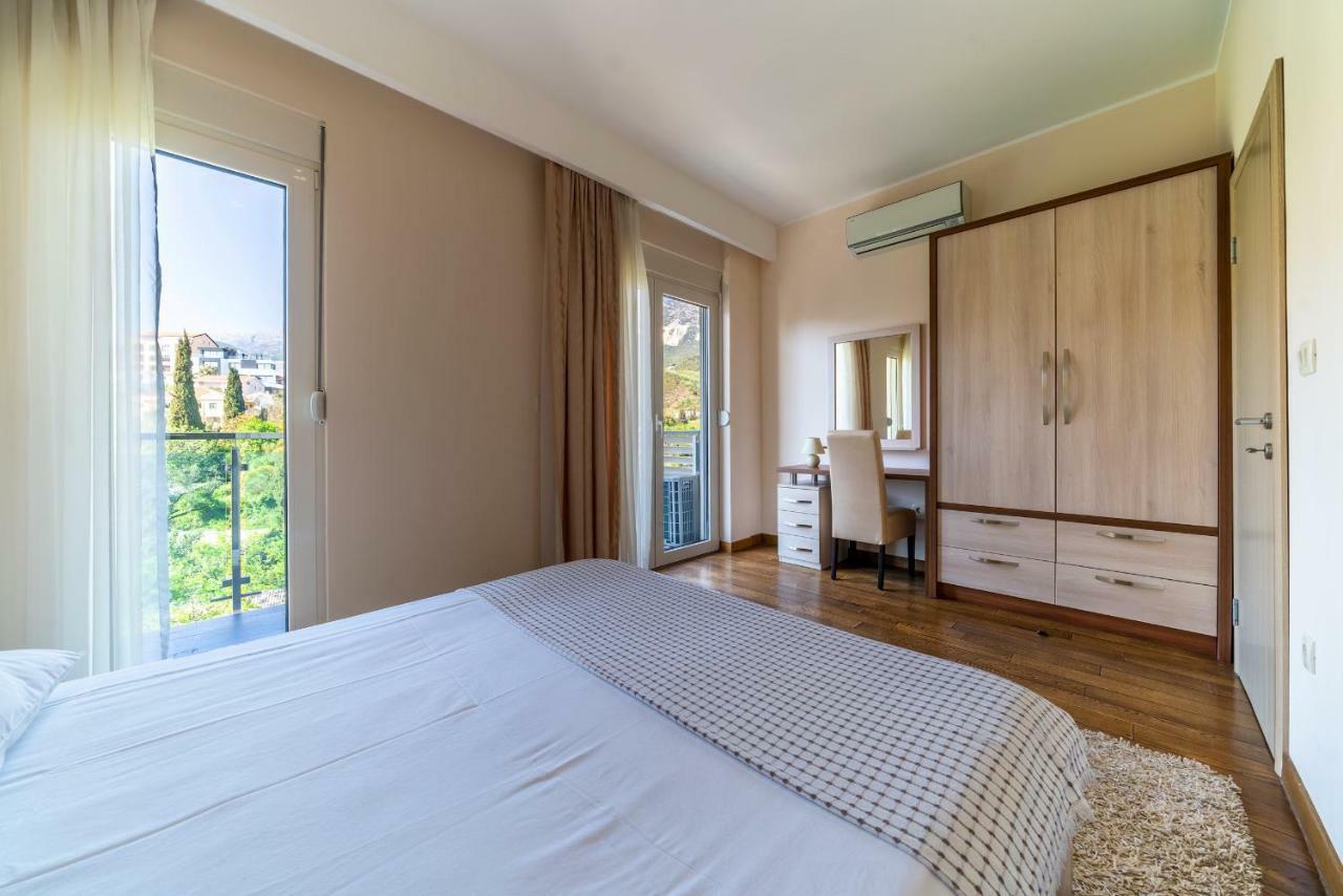 Apartments Crystall Budva Eksteriør bilde
