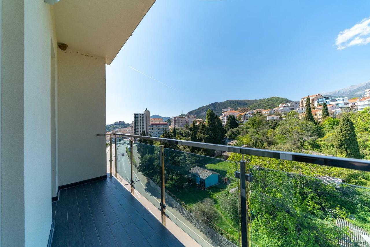 Apartments Crystall Budva Eksteriør bilde
