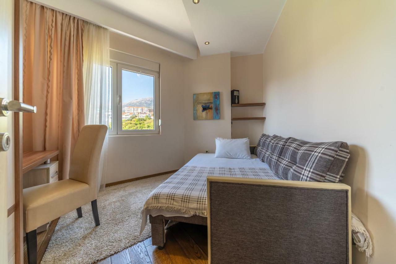 Apartments Crystall Budva Eksteriør bilde